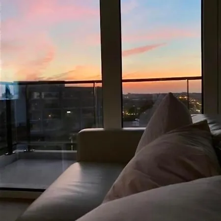 Premium Guillemins Station Apartment *